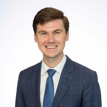 Eric Winkler Headshot